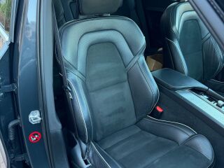 Volvo XC90 R DESIGN AWD 2.0 165kW