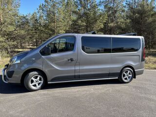 Opel Vivaro Combi L2H1 2,9T 1.6 BiTurbo CDTI 107kW