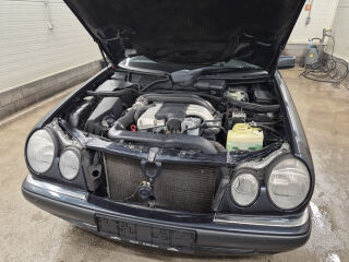 Mercedes-Benz E 290 ELEGANCE 2.9 95kW