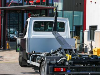 Iveco Daily Konkslift Marrel AL5-38 + kast 129kW