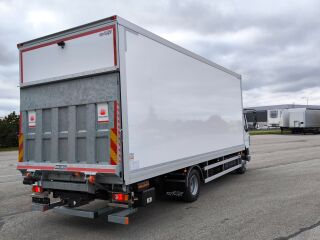 DAF XB 210 FA 4x2 12T 153kW