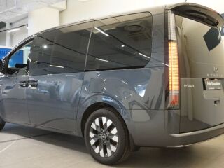 Hyundai Staria Premium Signature 4WD 2.2 CRDi 130kW