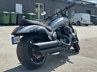 Suzuki VZR 1800