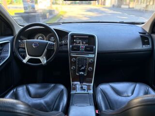 Volvo XC60 Summum MY 2012 2.4 D5 151kW