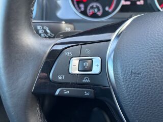 Volkswagen Golf Highline 1.6 TDi 85kW