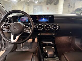 Mercedes-Benz A 250 e EQ Hybrid 1.3 160kW