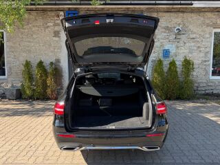 Mercedes-Benz E 300 de 4MATIC AMG Facelift 2.0 R4 PLUG-IN DIESEL 225kW