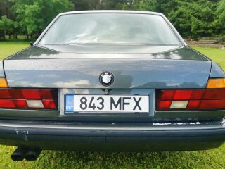 BMW 750 I 5.0 W12 220kW