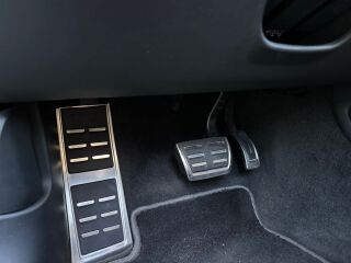 Audi S8 4.0 382кВ