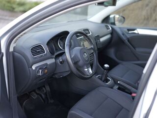 Volkswagen Golf BLUEMOTION 1.6 77kW