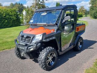 CFMOTO UFORCE 800