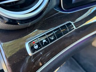 Mercedes-Benz E 220 4 Matic 2.0 143kW