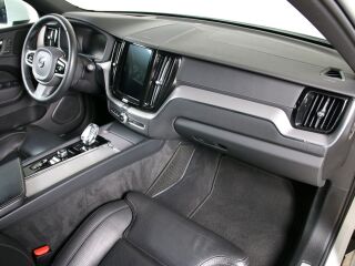 Volvo XC60 AWD INSCRIPTION LUXURY INTELLI SAFE PRO 2.0 B5 KERS Mild Hybrid 183kW