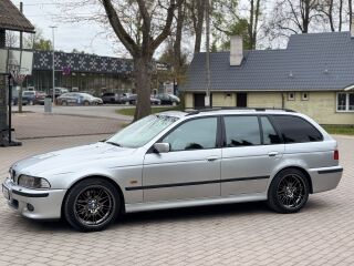 BMW 540 4.4 V8 210кВ