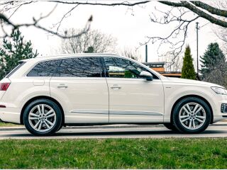 Audi Q7 e-tron S-line 3.0 V6 TDI 190кВ