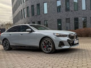 BMW i5 xDrive40 M-Sportpakett Pro 290кВ