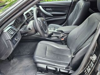 BMW 318 2.0 105kW