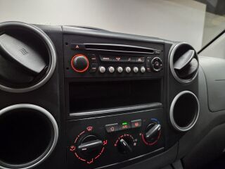 Peugeot Partner 1.6 73кВ