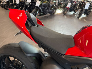 Ducati Streetfighter V4 V4 153kW