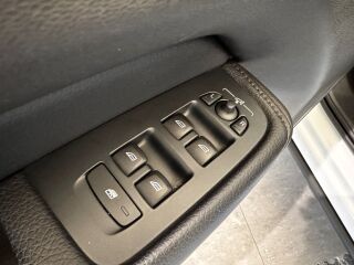 Volvo XC60 Inscription D4 2.0 140кВ