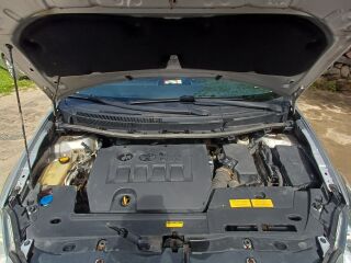 Toyota Auris 1.6 97kW