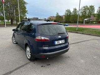 Ford S-MAX Titanium 2.0 103kW