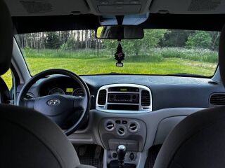 Hyundai Accent 1.6 82kW