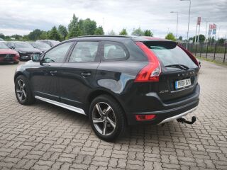 Volvo XC60 FACELIFT R-design 2.0 R5 120kW