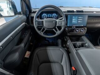 Land Rover Defender X-Dynamic SE 3.0 MHEV 183kW