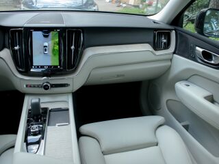 Volvo XC60 AWD DARK Long Range Intelli PRO Wntr 2.0 T6 Recharge Plug-In Pistikhübriid 293kW