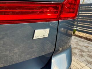 Volvo XC60 MY22 Facelift Recharge Plug-In Hybrid 2.0 R4 T6 186kW