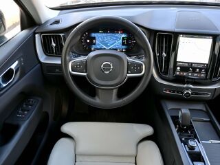 Volvo XC60 AWD BRIGHT PLUS INTELLI SAFE MY24 2.0 T6 Plug-in LONG RANGE 293kW