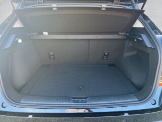 MG MG4 Luxury 150kW
