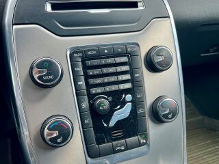 Volvo V70 Summum 2.0 D3 120kW