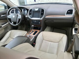Lancia Thema PLATINUM 3.0 CRDi 176kW