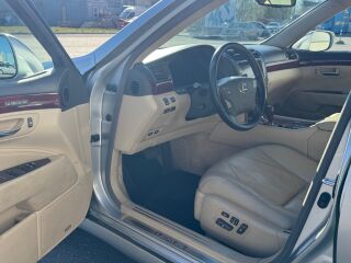 Lexus LS 460 4.6 V8 280кВ