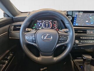Lexus ES 300h Limited Edition 2.5 131kW
