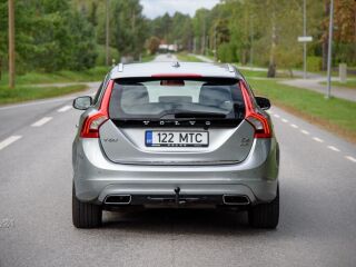 Volvo V60 SUMMUM AWD TWIN ENGINE PLUG IN HYBRID FACELIFT 2.4 158kW