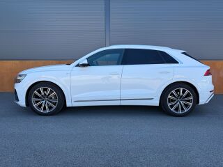 Audi Q8 S-line quattro 3.0 210kW