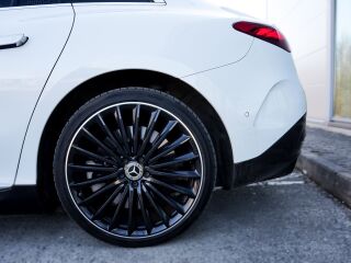 Mercedes-Benz EQE 500 4matic AMG Hyperscreen 300kW