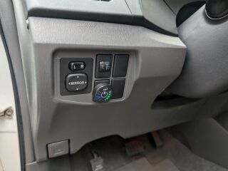 Toyota Prius HYBRID LPG GAAS PREMIUM INSULATION 1.8 R4 Hybrid BIFUEL LPG 73кВ