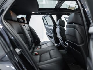 BMW 530 Facelift M-Sportpakett 3.0 190kW