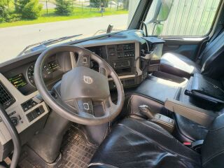 Volvo FM 420 6X2*4 SIDEOPENING 315kW