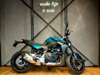 BMW F 900 R Snapper Rocks metallikvärv R2 77kW