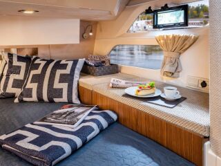 Marex 330 SCANDINAVIA 1 X DPI Volvo Penta D6-440hj