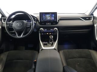 Toyota RAV4 Luxury Plus 131кВ
