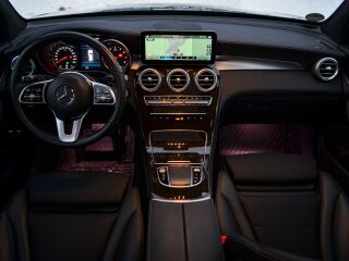 Mercedes-Benz GLC 300 AMG Line 4MATIC 2.0 R4 155кВ