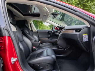 Tesla Model S Dual Motor 386kW 158кВ