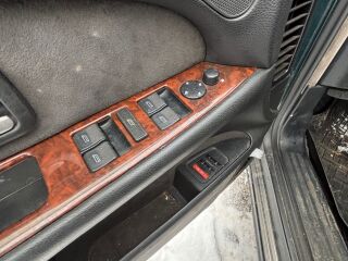 Audi A8 4.2 220kW