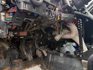 Volkswagen Golf VW Golf 4 Turbo Project jääraja-ralli 1.8 92кВ